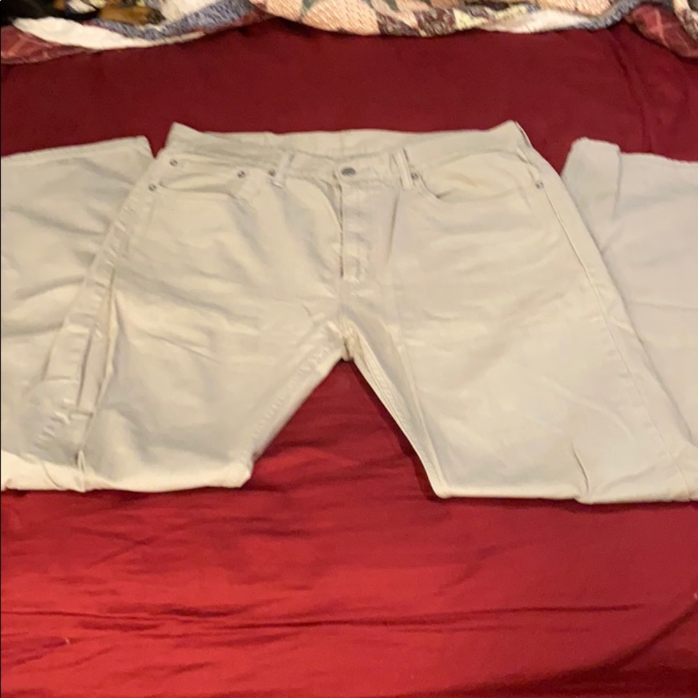 Levi jeans